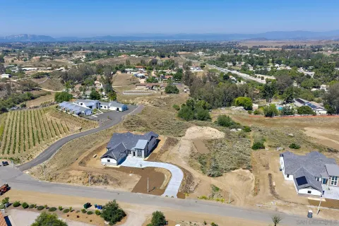$2,199,990 | 39191 Corte Venture, Temecula, CA 92592