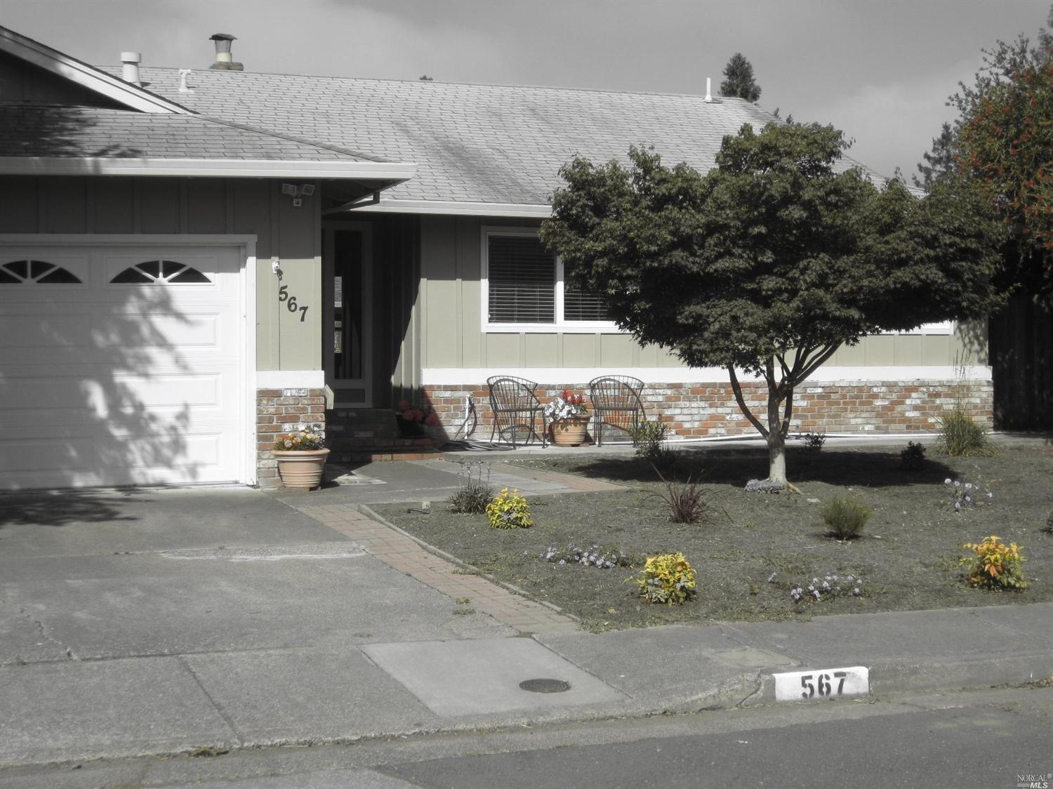 567 Edith Court Santa Rosa, CA 95401 - Photo 1 of 1 Front view of home drip system in front