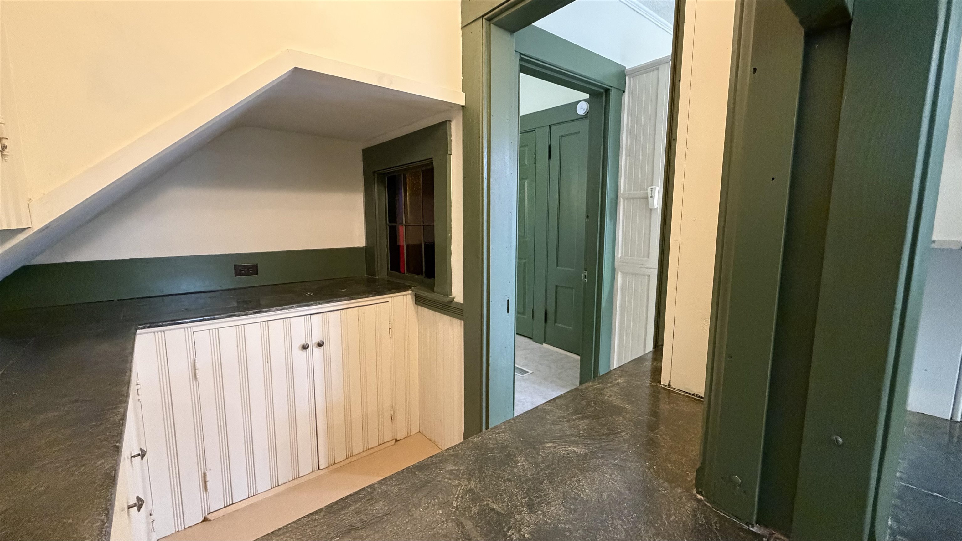 28 Maple Square Franklin, NH 03235 - Photo 17 of 52