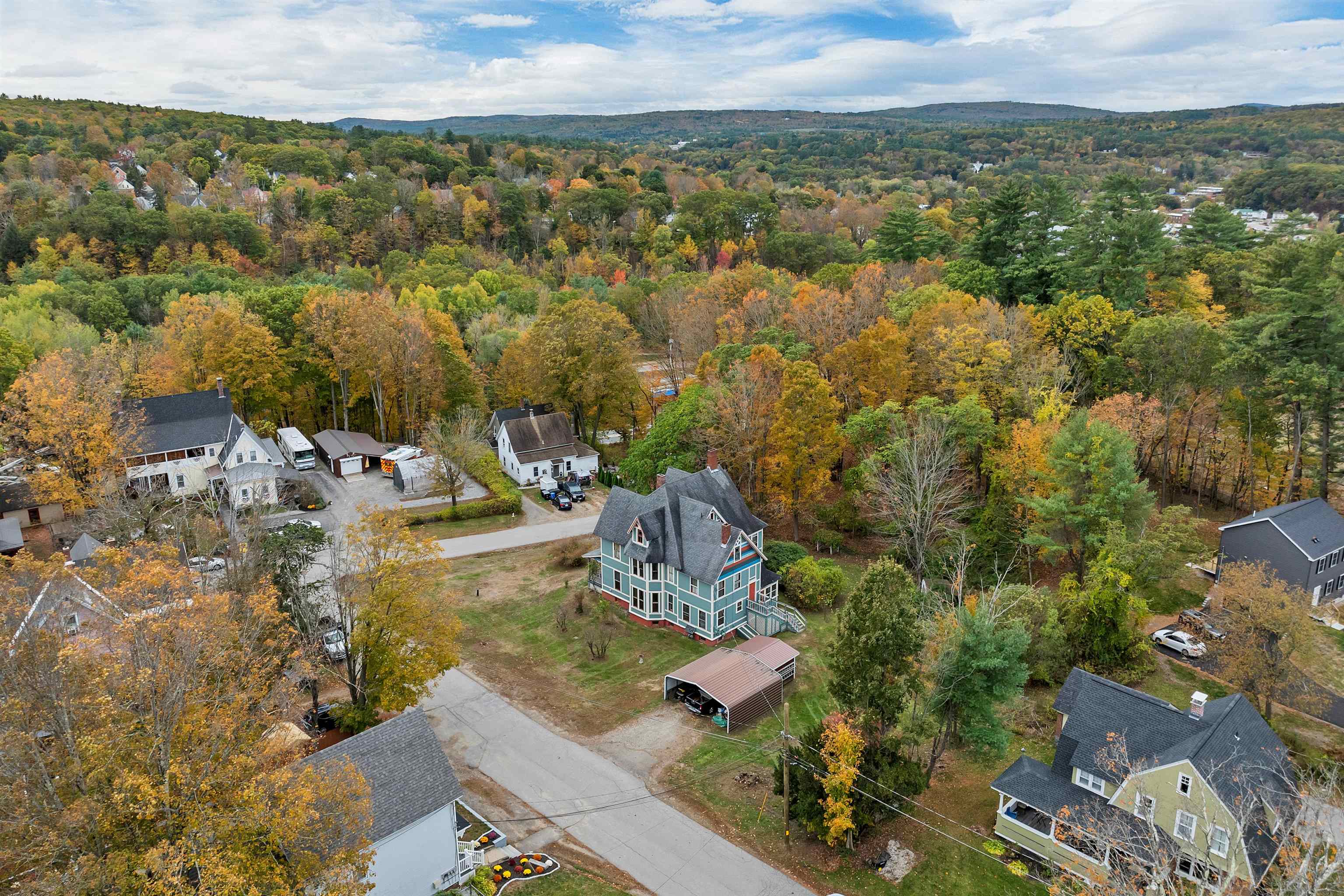 28 Maple Square Franklin, NH 03235 - Photo 45 of 52