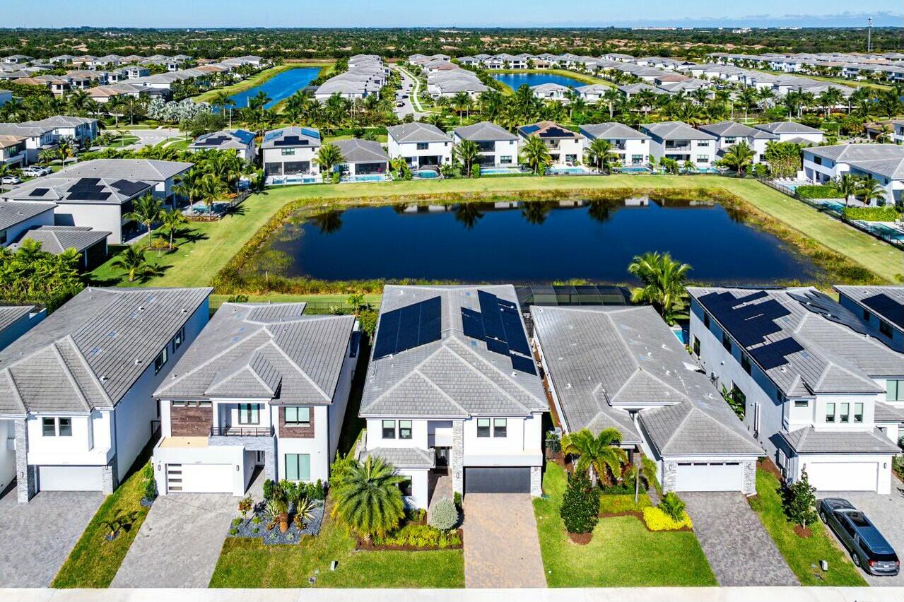 8263 Oceanus Drive Boca Raton, FL 33496 - Photo 57 of 76 EXTERIOR