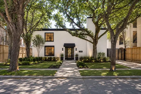 $1,000,000 | 5135 Edloe Street, Houston, TX 77005