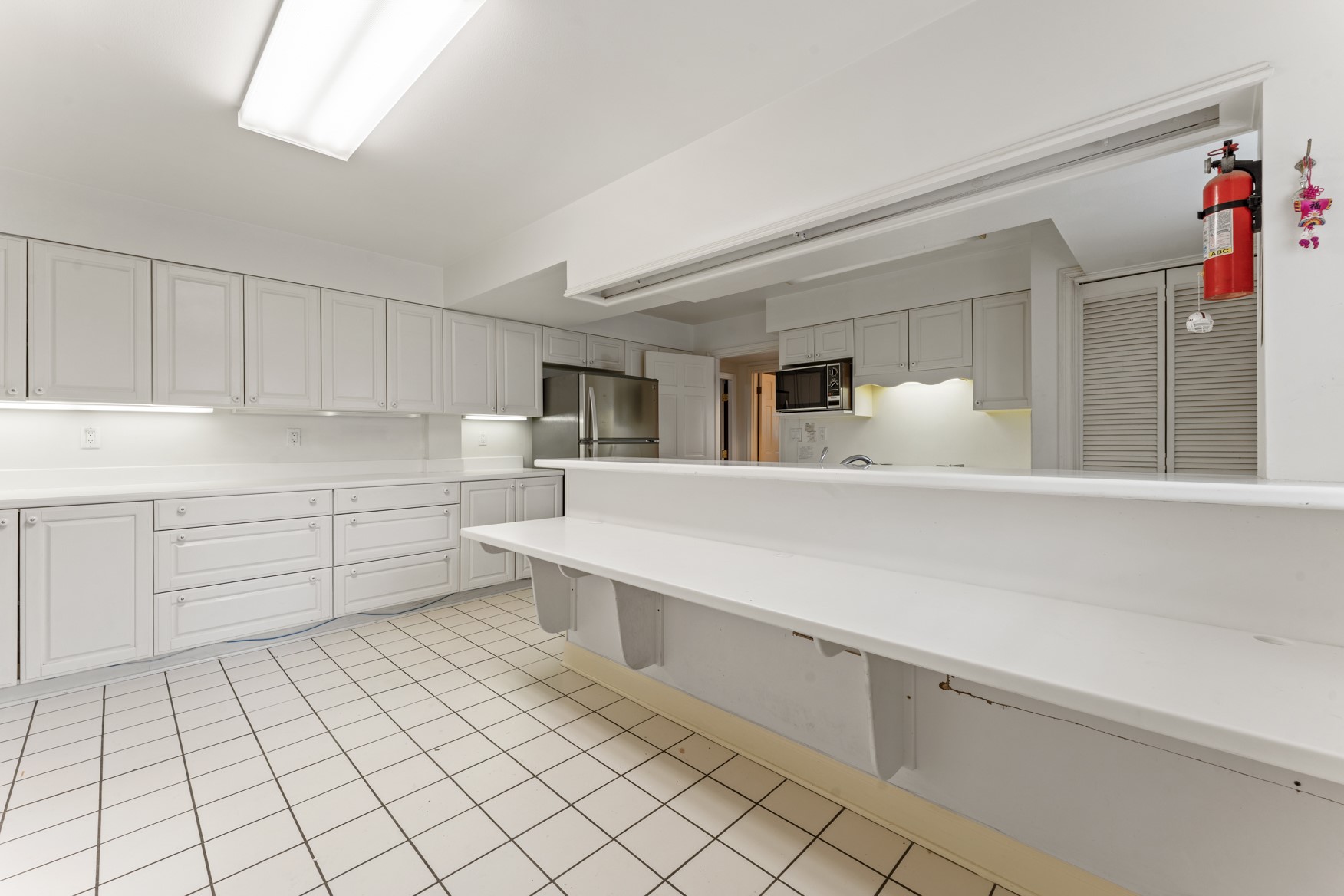 5135 Edloe Street Houston, TX 77005 - Photo 10 of 41