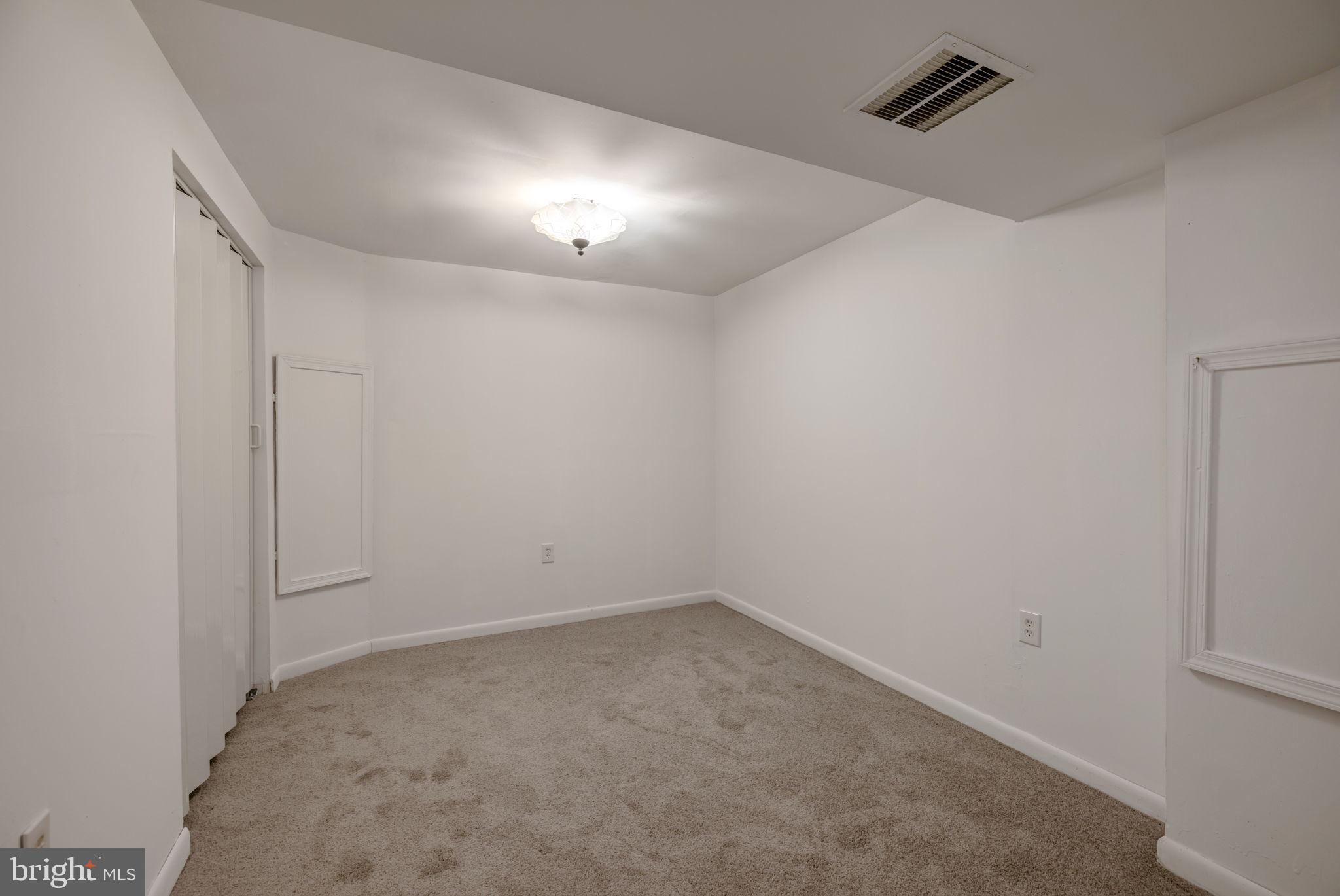 8108 Steeple Chase Court Springfield, VA 22153 - Photo 21 of 24 Den/Office