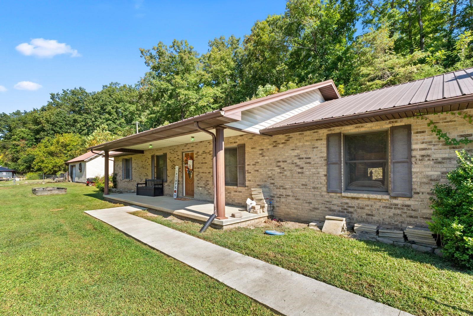 98 Isaac Park Road Louisa, KY 41230 - Photo 32 of 36