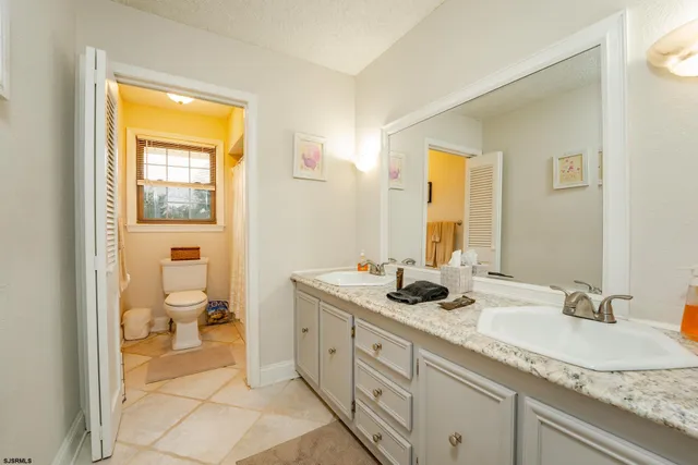 $899,900 | 202 English Lane, Northfield, NJ 08225