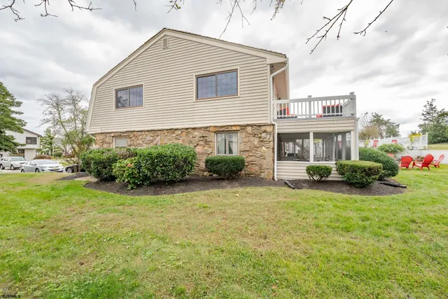 $899,900 | 202 English Lane, Northfield, NJ 08225