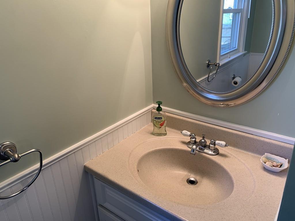 48 Mill Street Franklin, MA 02038 - Photo 19 of 39 Gallery Image 19