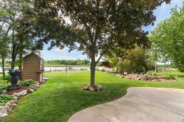$515,000 | 8508 Fox River Road, Waterford, WI 53185