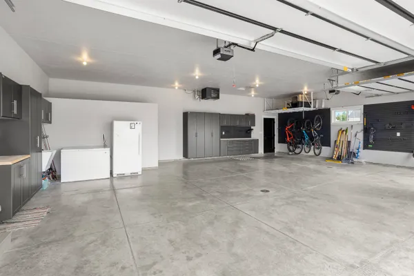 $949,900 | 4295 North Bountiful Lane, Appleton, WI 54913