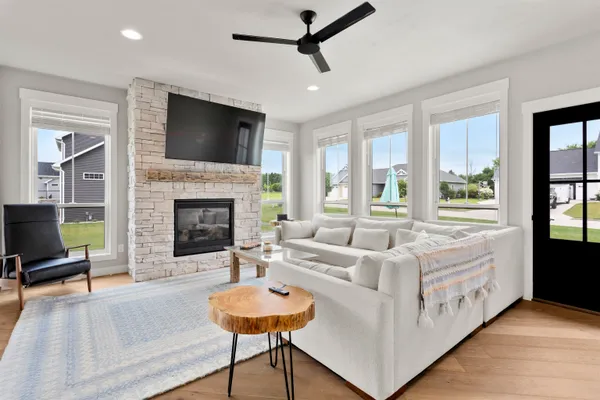 $949,900 | 4295 North Bountiful Lane, Appleton, WI 54913