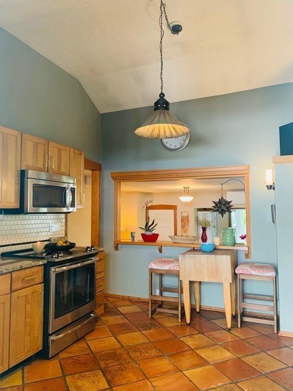 99 Ridge Road Revere, MA 02151 - Photo 6 of 25