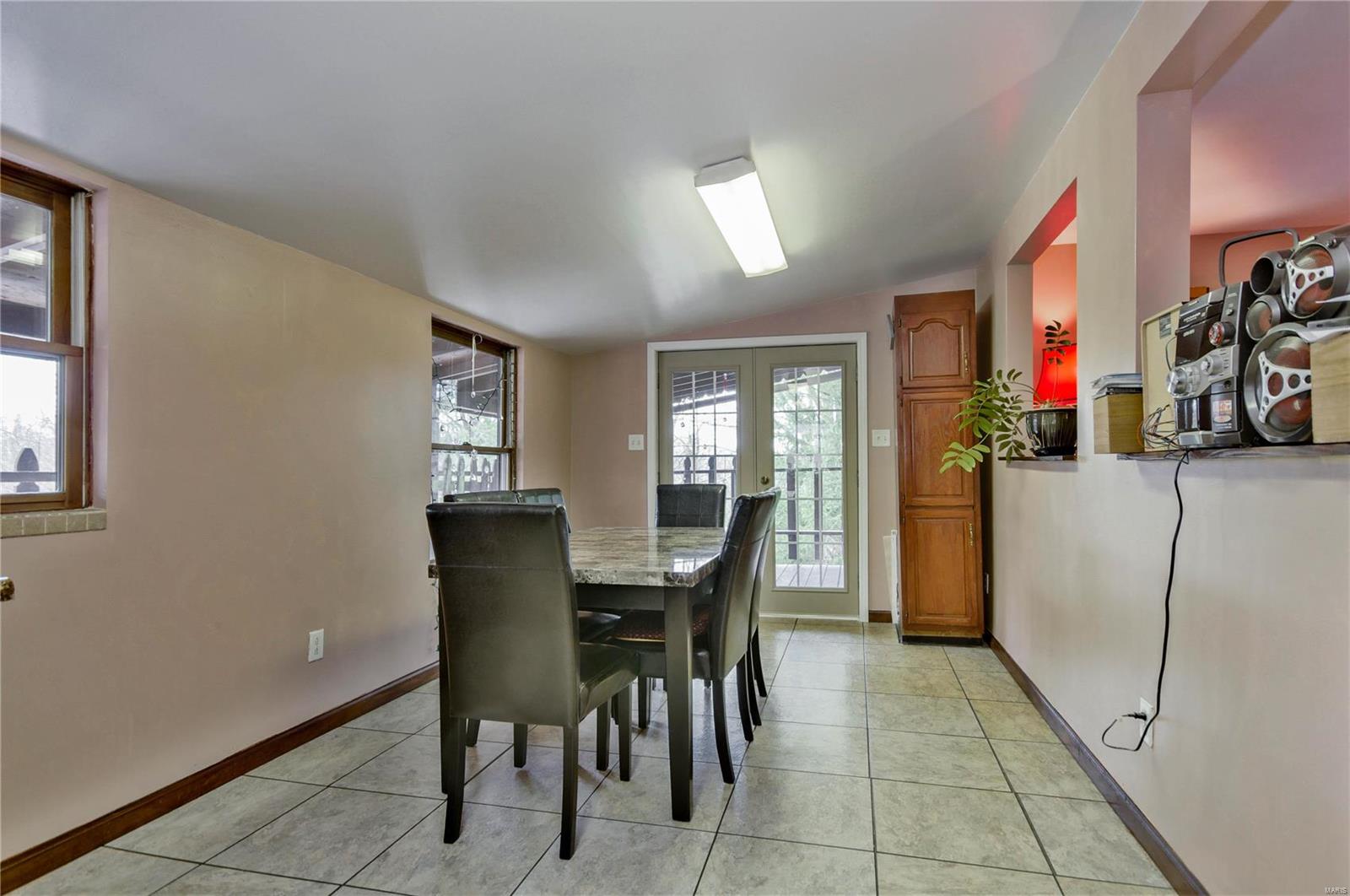 112 South Mulberry Road Collinsville, IL 62234 - Photo 13 of 27 Gallery Image 13