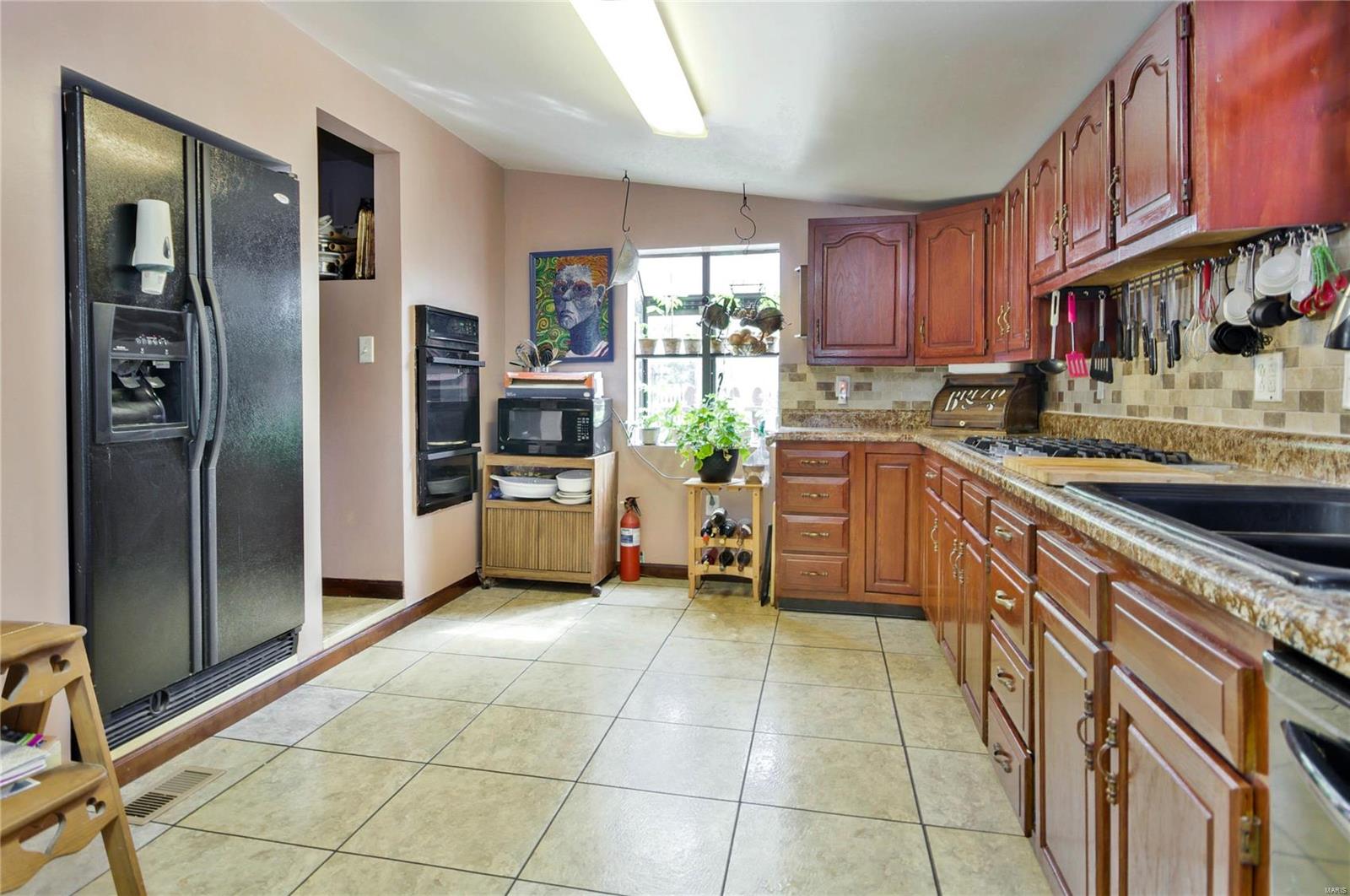 112 South Mulberry Road Collinsville, IL 62234 - Photo 16 of 27 Gallery Image 16