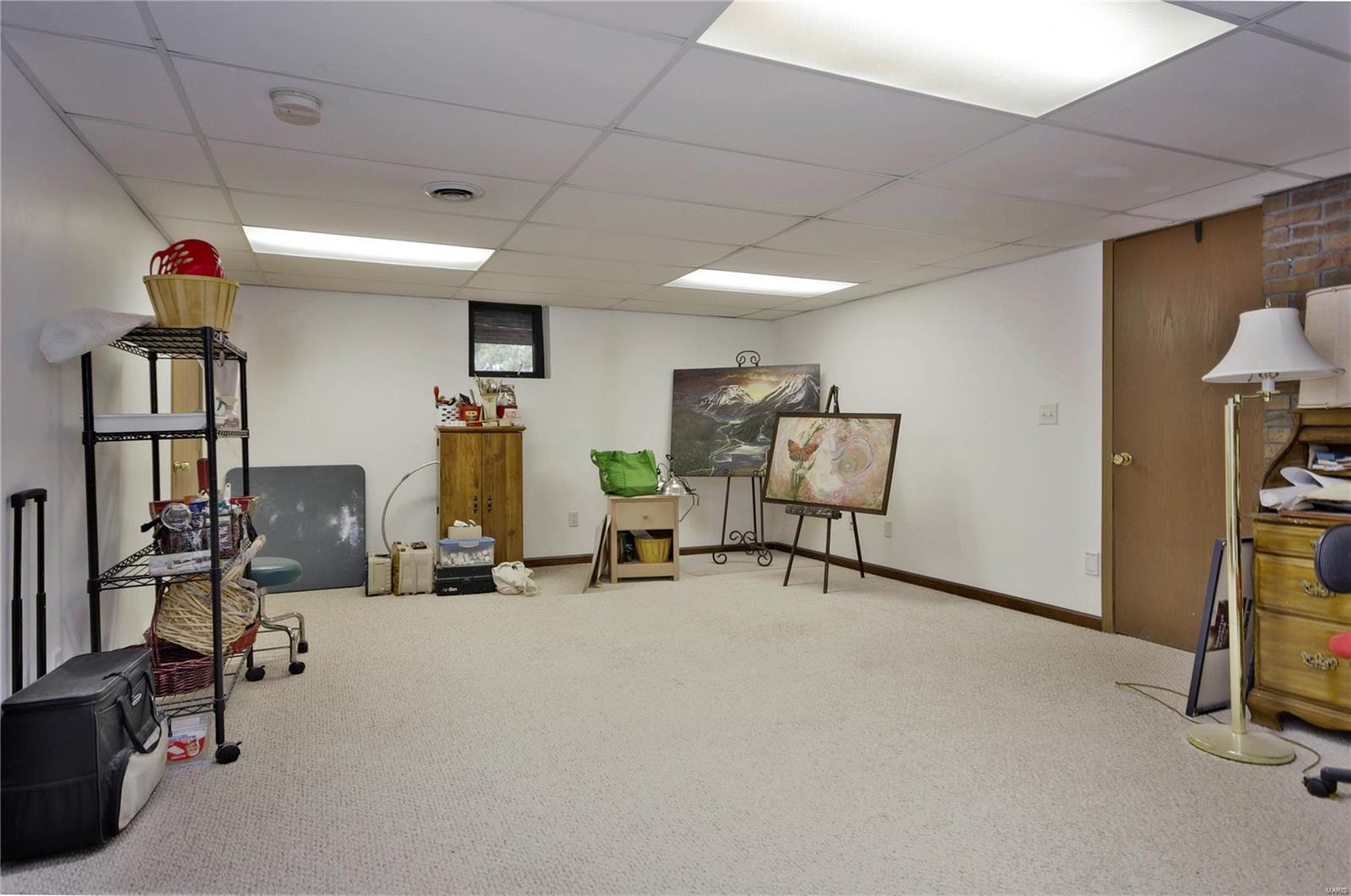 112 South Mulberry Road Collinsville, IL 62234 - Photo 23 of 27 Gallery Image 23