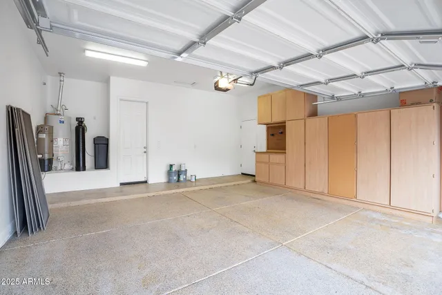 $4,000 | 4756 East Ironhorse Road, Gilbert, AZ 85297