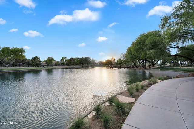 $4,000 | 4756 East Ironhorse Road, Gilbert, AZ 85297