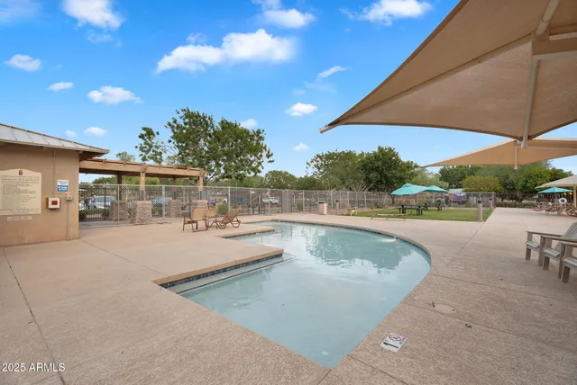 $4,000 | 4756 East Ironhorse Road, Gilbert, AZ 85297