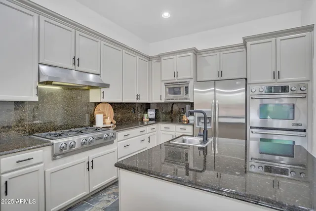 $4,000 | 4756 East Ironhorse Road, Gilbert, AZ 85297