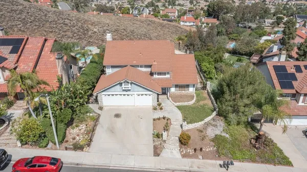 $739,000 | 16668 Lake Knoll Parkway, Riverside, CA 92503