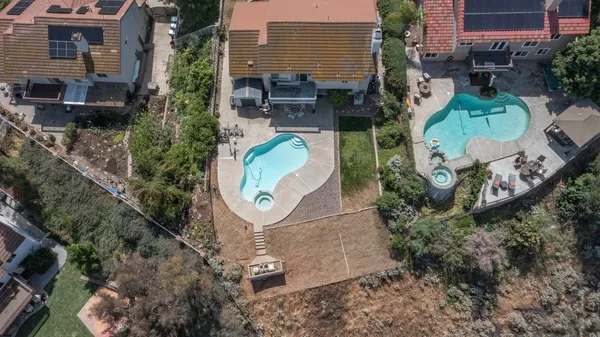 $739,000 | 16668 Lake Knoll Parkway, Riverside, CA 92503