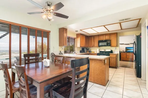 $739,000 | 16668 Lake Knoll Parkway, Riverside, CA 92503