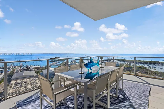 $8,950,000 | 2675 South Bayshore Drive, Unit 1602S, Miami, FL 33133