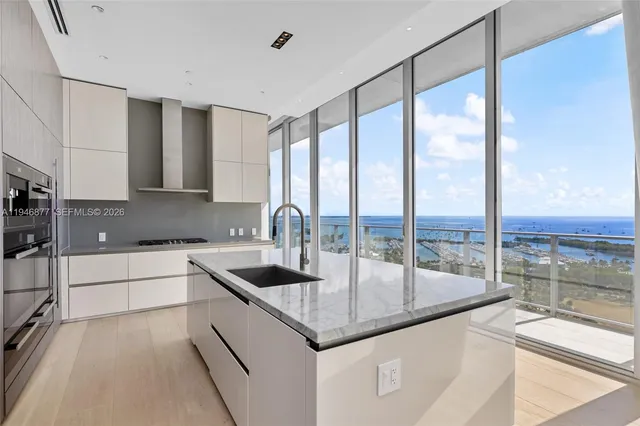 $8,950,000 | 2675 South Bayshore Drive, Unit 1602S, Miami, FL 33133