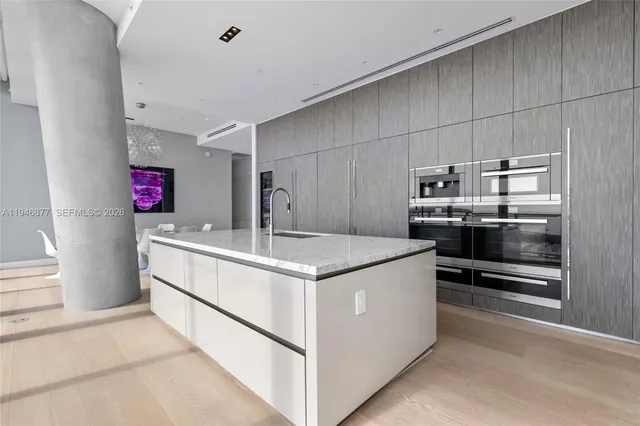 $8,950,000 | 2675 South Bayshore Drive, Unit 1602S, Miami, FL 33133