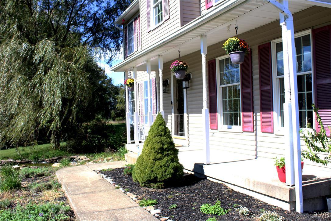 241 East Moorestown Road Wind Gap, PA 18091 - Photo 3 of 30 Gallery Image 3