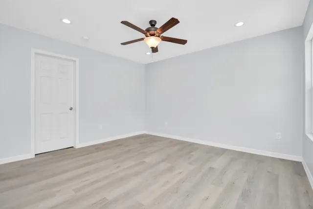 $1,695 | 8595 Parkway Drive, Unit C, Houston, TX 77088