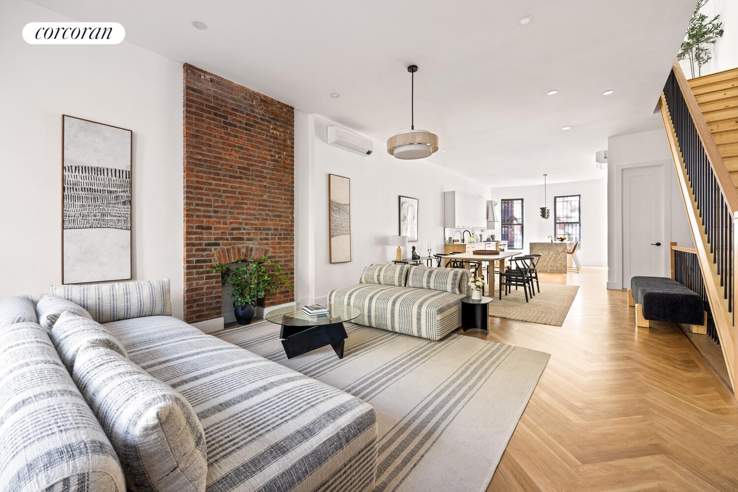 825 Riverside Drive Manhattan, NY 10032 - Photo 2 of 28