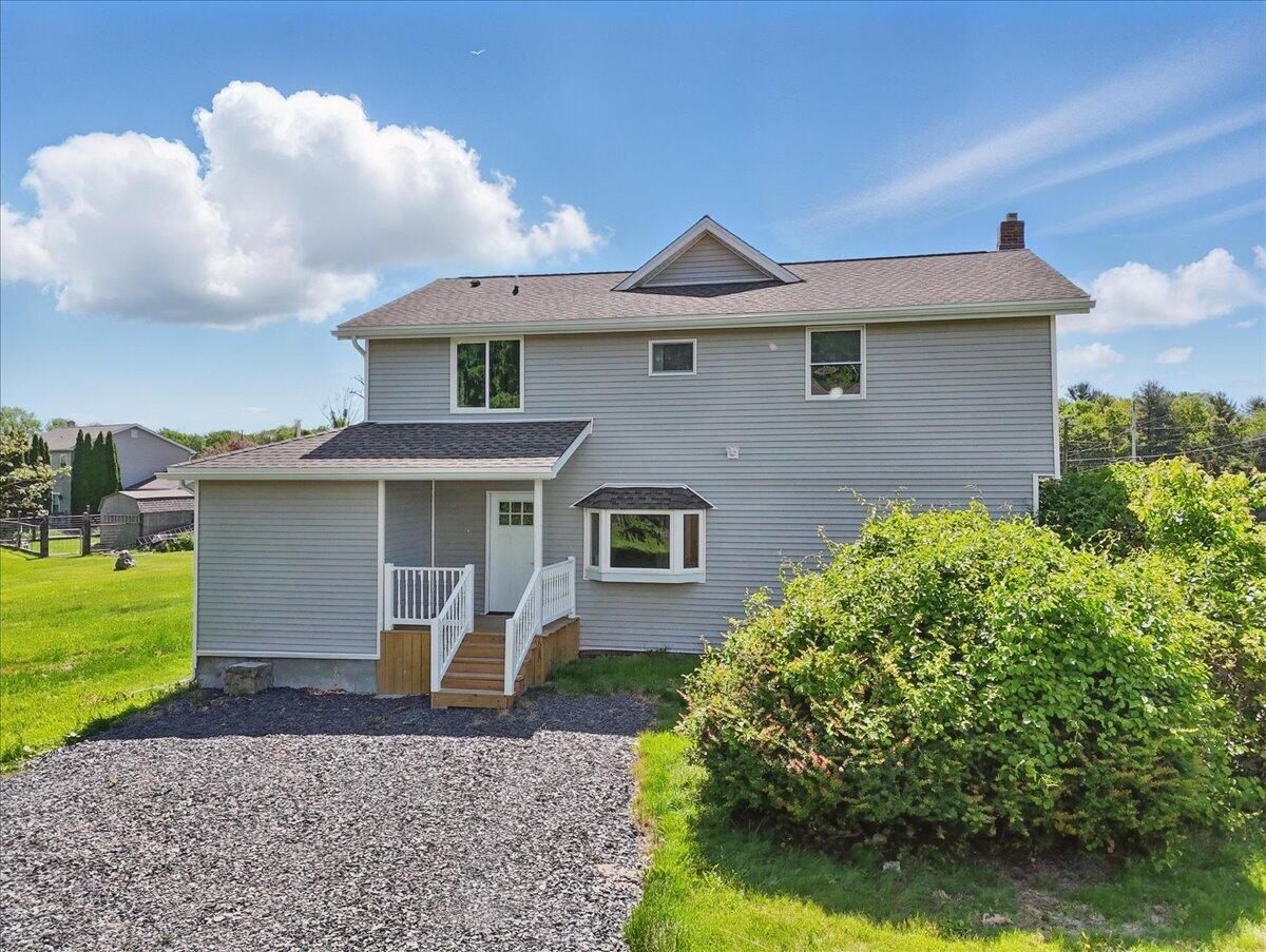 1652 Bonser Road Saylorsburg, PA 18353 - Photo 3 of 62 Welcome to 1652 Bonser Rd