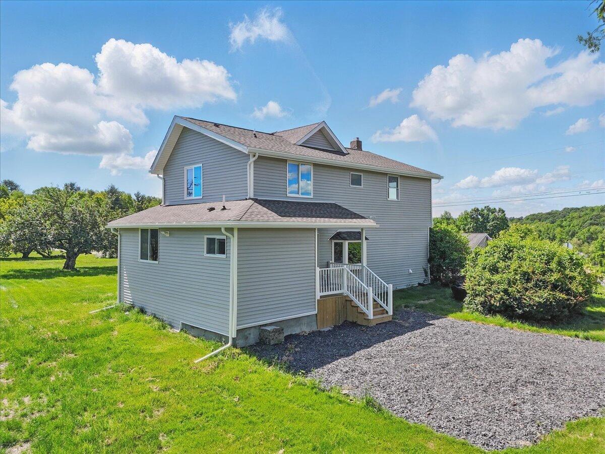 1652 Bonser Road Saylorsburg, PA 18353 - Photo 53 of 62 Side view