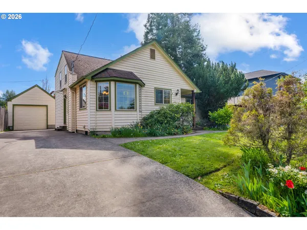 $695,000 | 732 East 22nd Avenue, Eugene, OR 97405