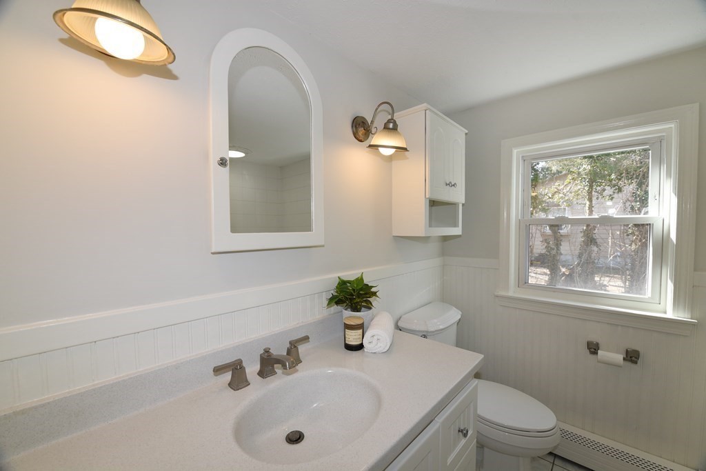 32 Mallard Road Marshfield, MA 02050 - Photo 12 of 37 Gallery Image 12