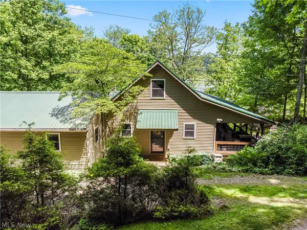 $680,000 | 33605 Goodrich Road, Piedmont, OH 43983