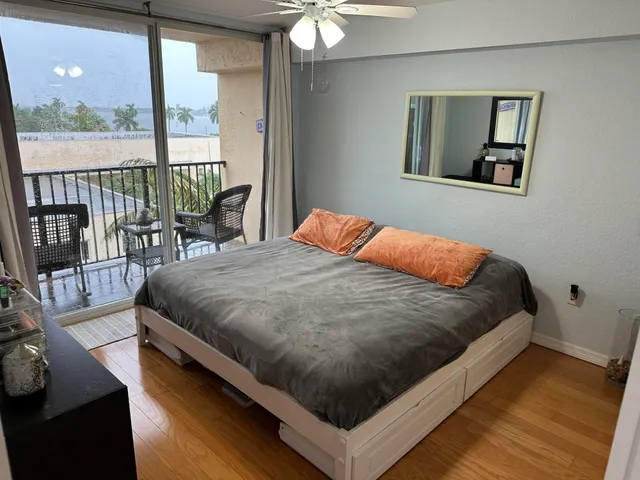 $1,950 | 1801 North Flagler Drive, Unit 538, West Palm Beach, FL 33407