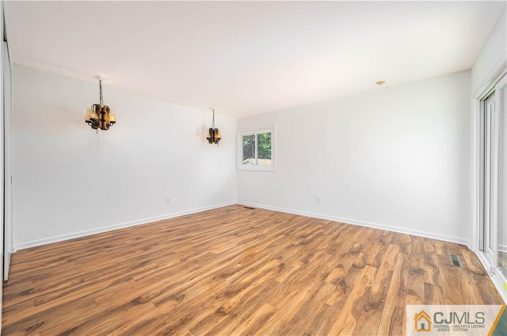 15 Pelham Road Kendall Park, NJ 08824 - Photo 24 of 26 a view of empty room with a window
