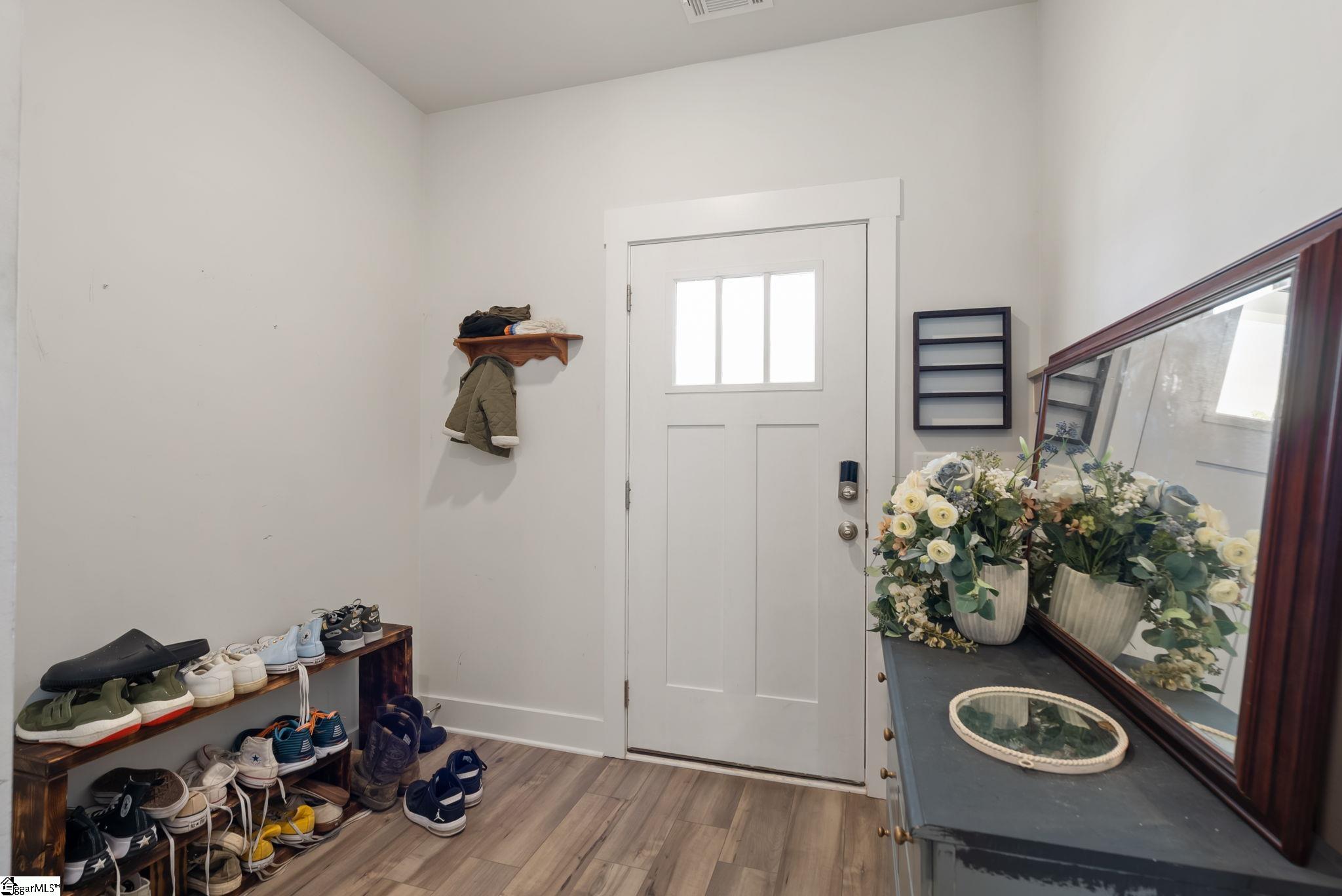 1081 Millison Place Moore, SC 29369 - Photo 3 of 33