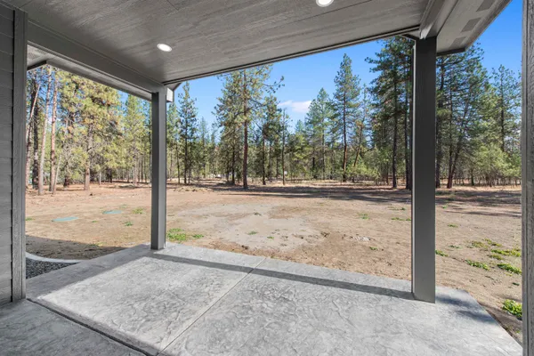 $679,900 | 6563 Kate Drive, Nine Mile Falls, WA 99026