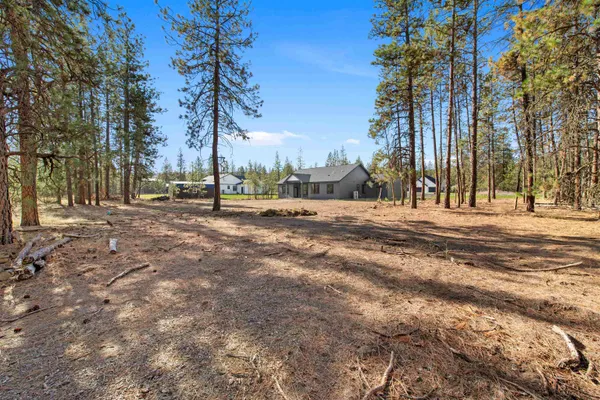 $679,900 | 6563 Kate Drive, Nine Mile Falls, WA 99026
