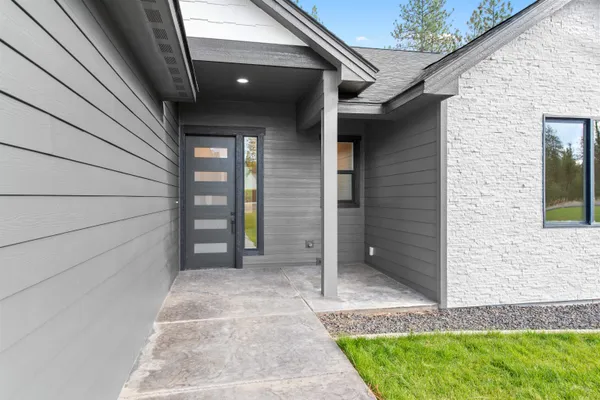 $679,900 | 6563 Kate Drive, Nine Mile Falls, WA 99026