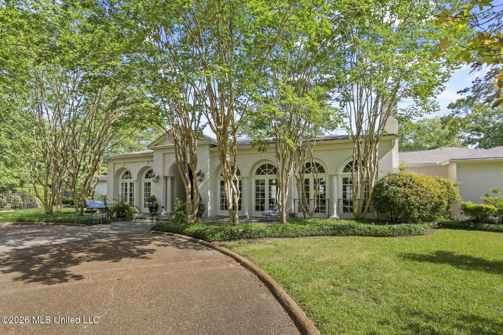 2086 Culleywood Road Jackson, MS 39211 - Photo 4 of 79 2086 Culleywood-5