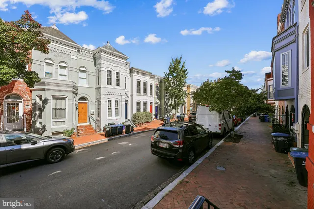 $799,900 | 629 Acker Place Northeast, Washington, DC 20002