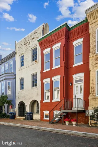 $799,900 | 629 Acker Place Northeast, Washington, DC 20002