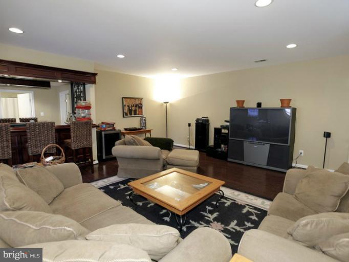 10498 Dunn Meadow Road Vienna, VA 22182 - Photo 19 of 30 Basement