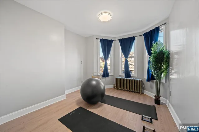 $859,000 | 20 East 31st Street, Bayonne, NJ 07002