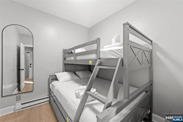 $859,000 | 20 East 31st Street, Bayonne, NJ 07002