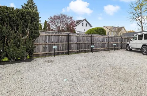 $925,000 | 20 East Bowery Street, Unit 2A, Newport, RI 02840
